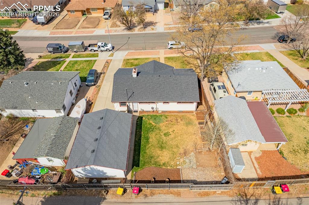 637 Glen Eyrie Circle