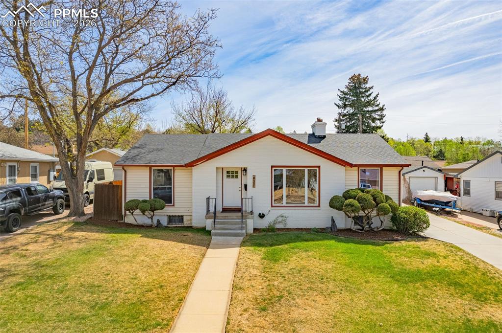 637 Glen Eyrie Circle