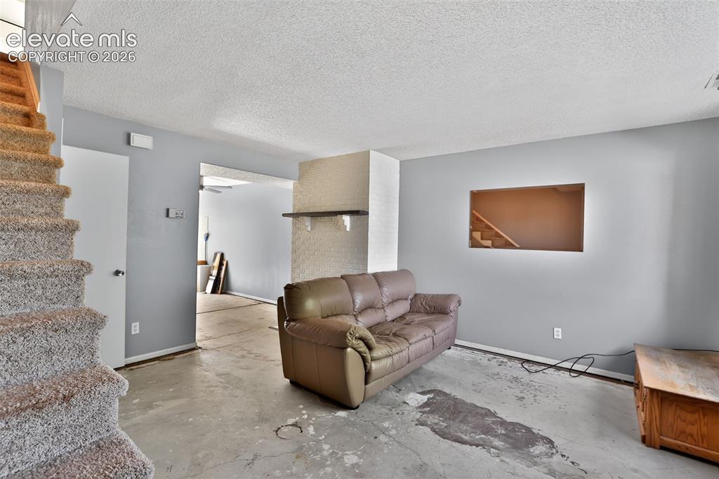 1469 Nokomis Drive