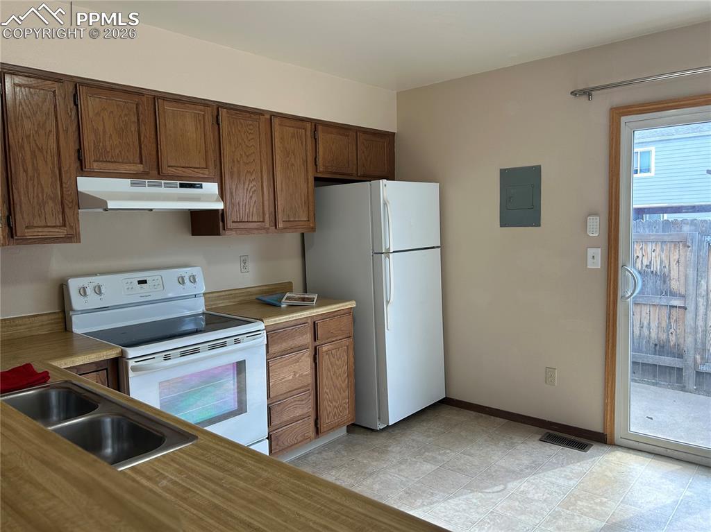 7612 Clover Hill Drive