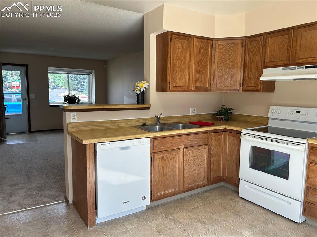 7612 Clover Hill Drive