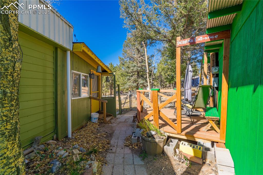 374 Fern Road