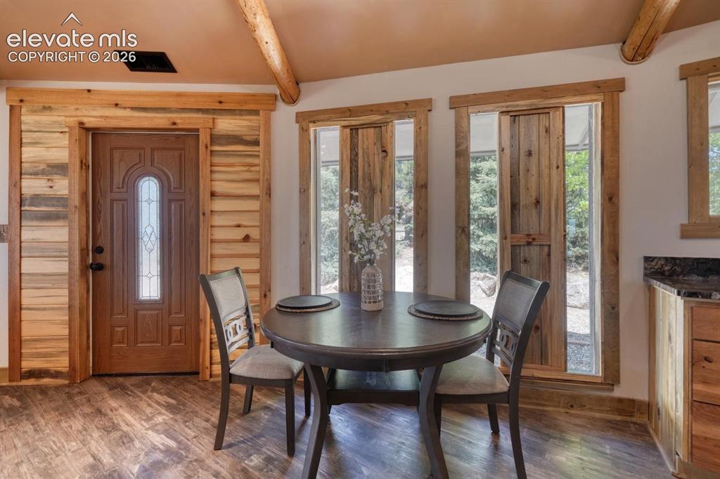 1115 County Road 319