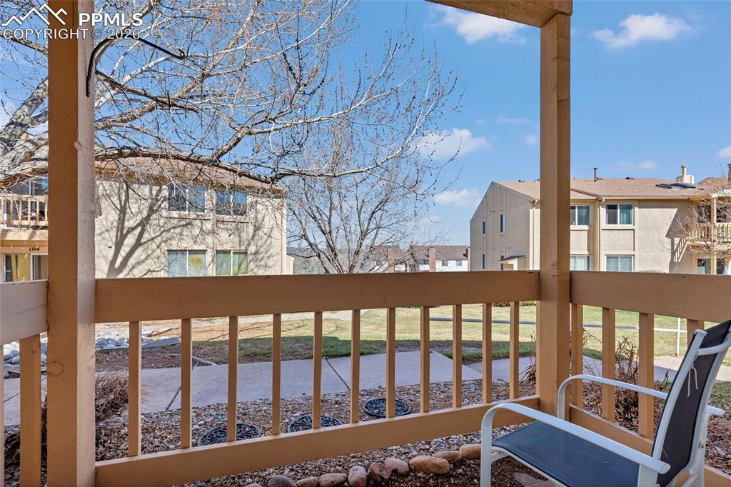 846 Tenderfoot Hill Road 102