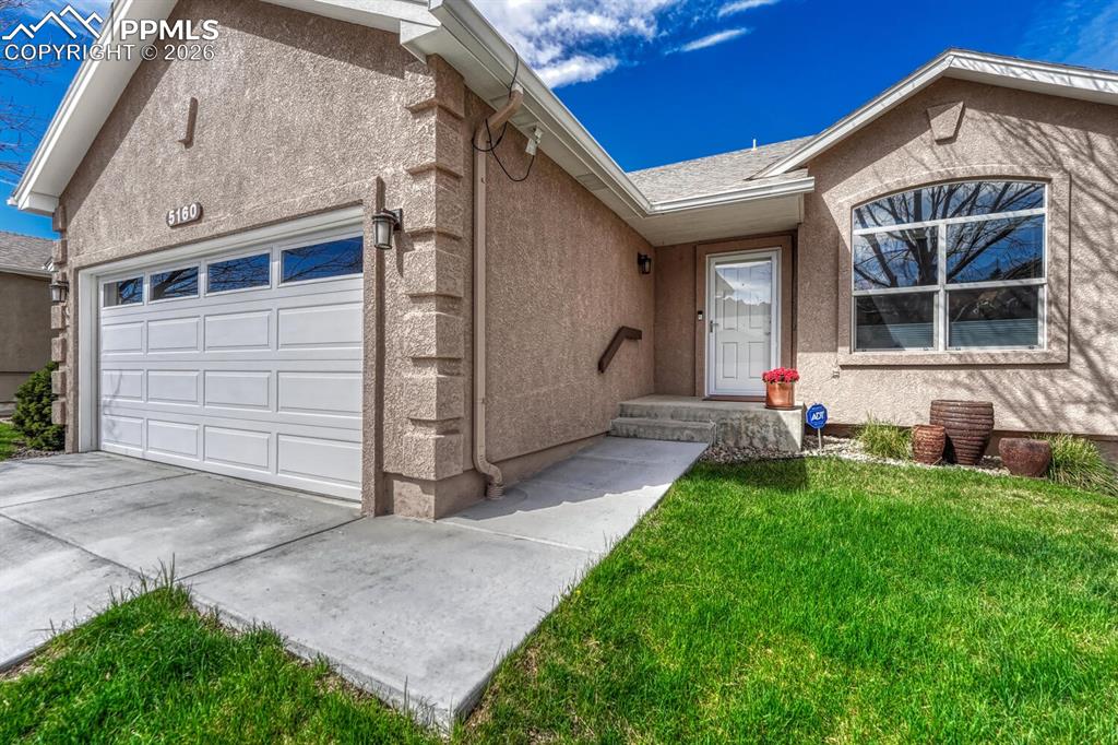 5160 Greenleaf Drive