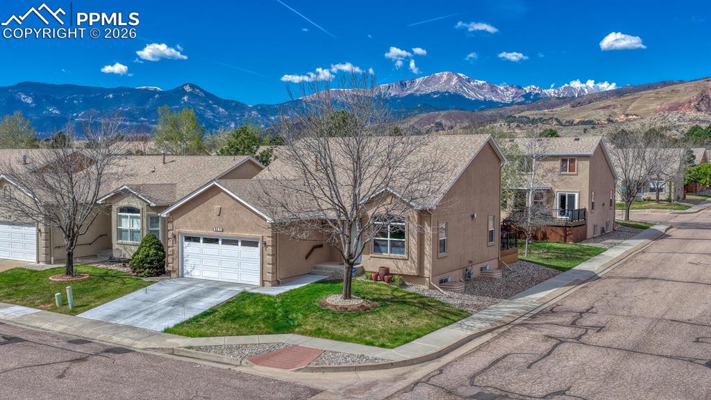 5160 Greenleaf Drive