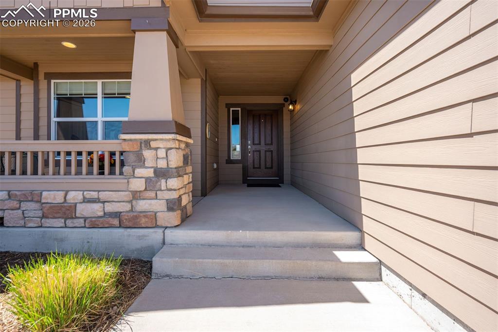 11394 Lobo Peak Drive