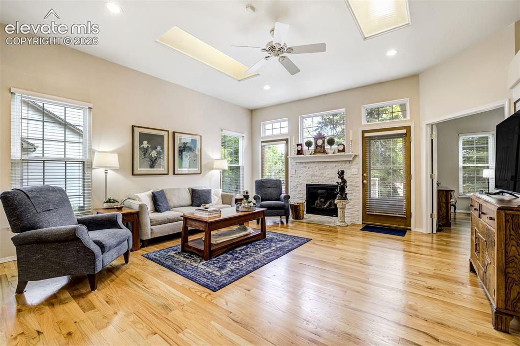 5110 Walking Horse Point