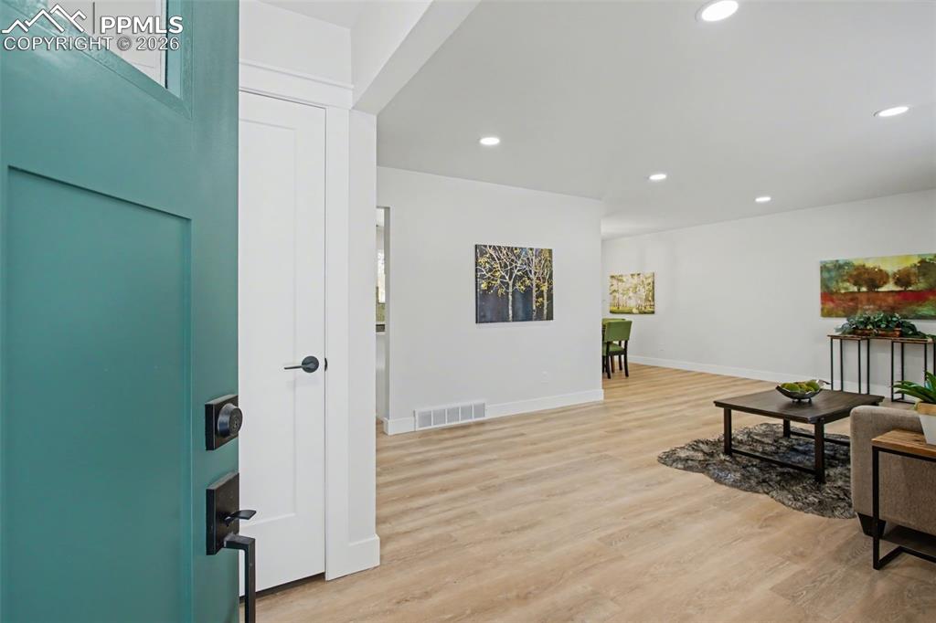 2755 Villa Loma Drive