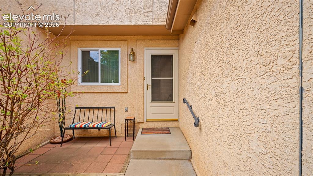 652 Echo Lane