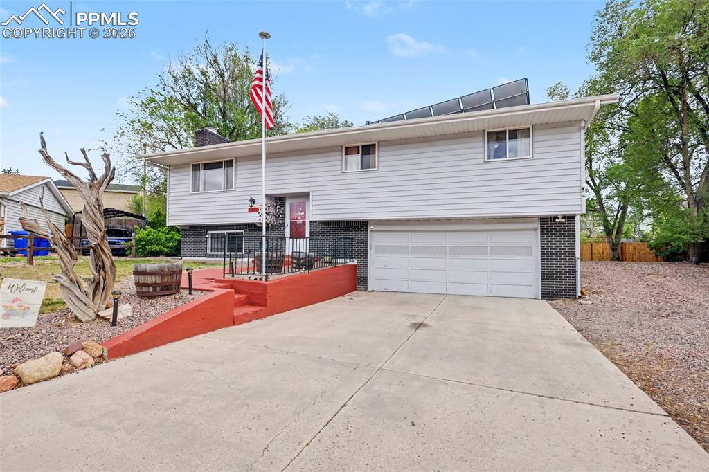 2927 Cabrillo Circle