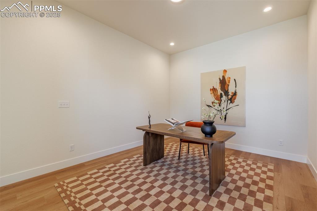 1145 Almagre Heights