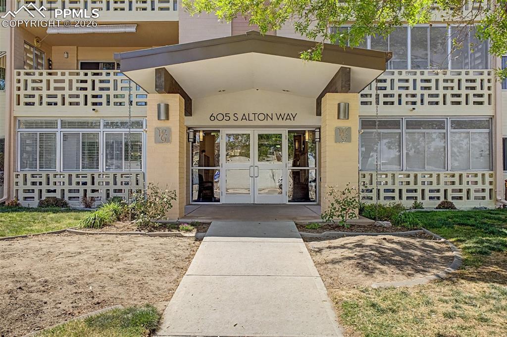 605 S Alton Way 12C