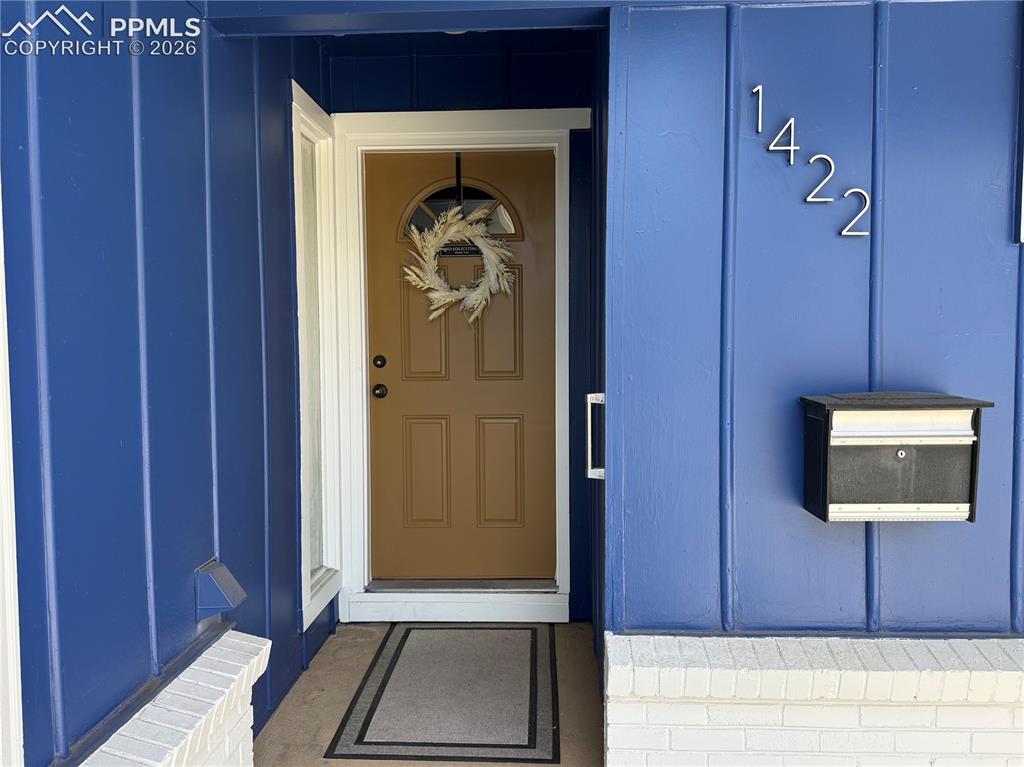 1422 Rushmore Drive