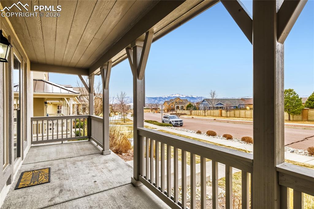 6684 Lucky Star Lane