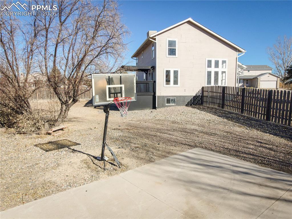 473 S Hook Court
