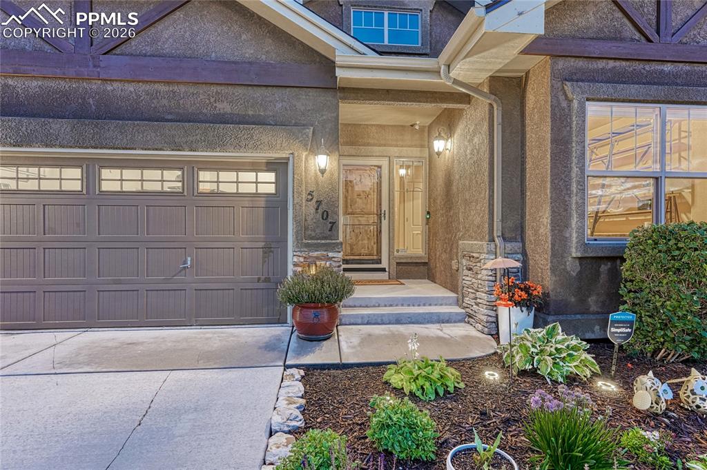 5707 Flicka Drive