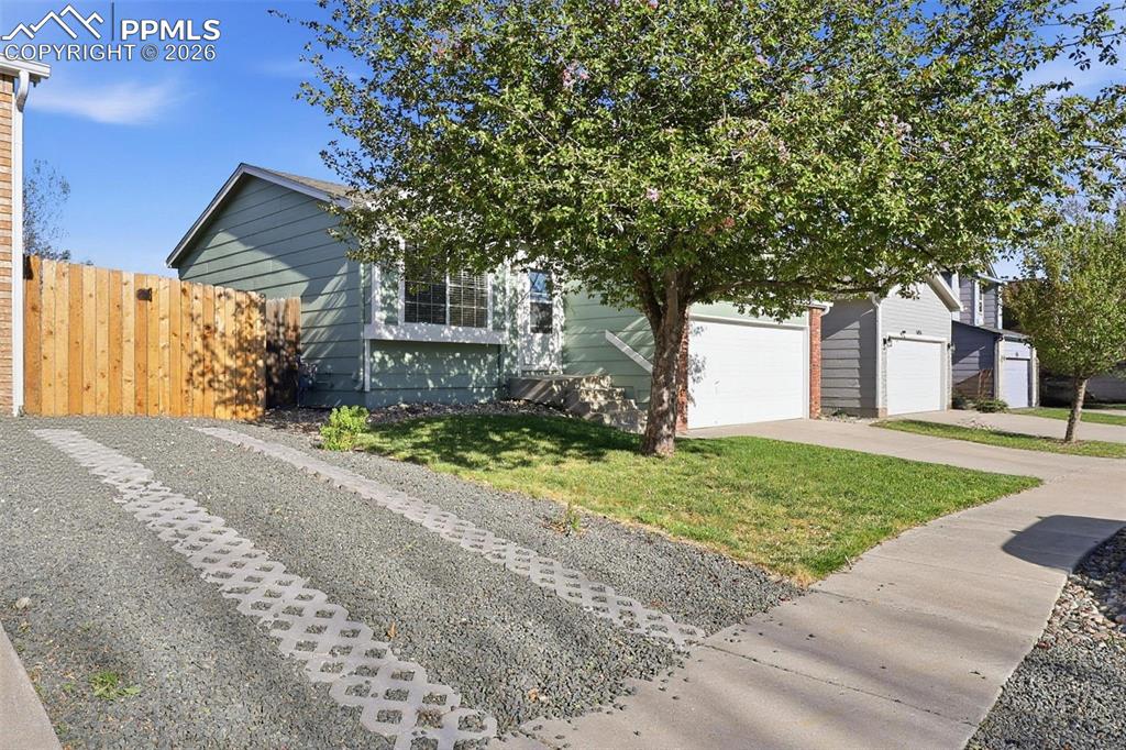 5065 Slickrock Drive