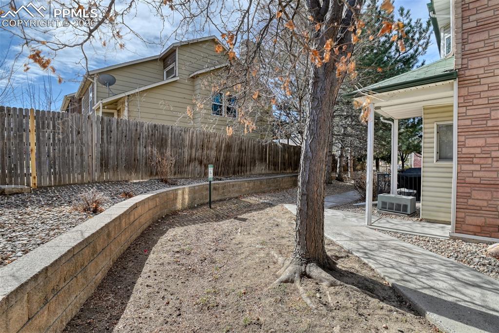 2095 Legacy Ridge View 101