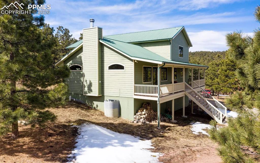 8716 National Forest Drive