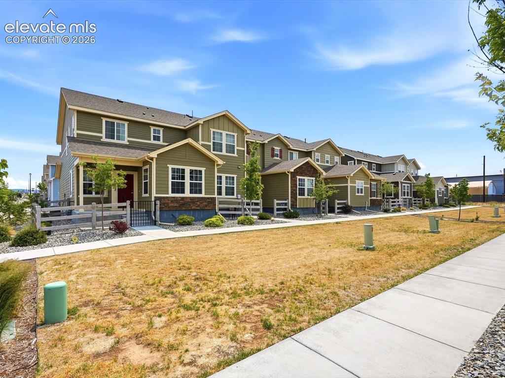 16392 Hay Barn Heights