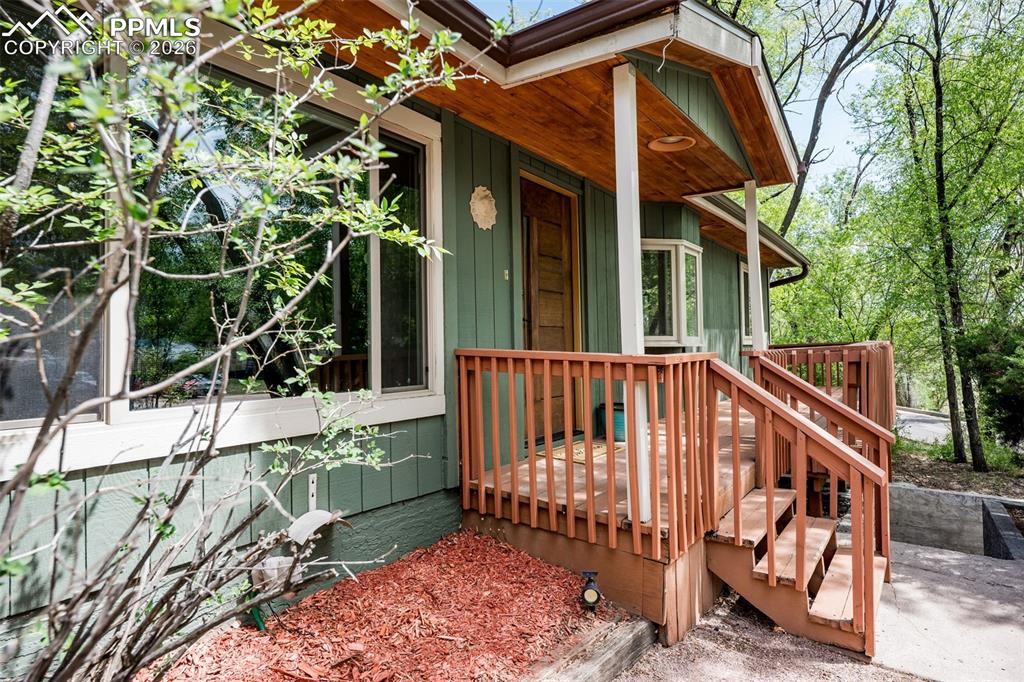 1515 Dorchester Drive