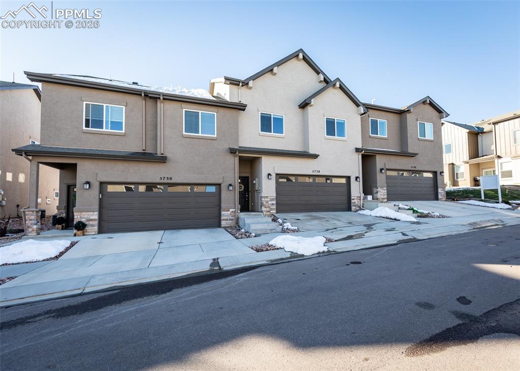 5738 Villa Lorenzo Drive