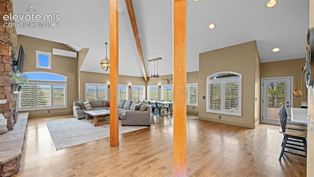 3524 Ferns Road
