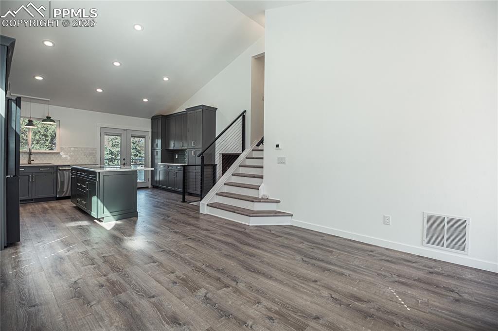 6917 Sproul Lane