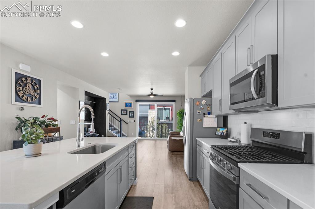 7340 Cracker Jack Heights