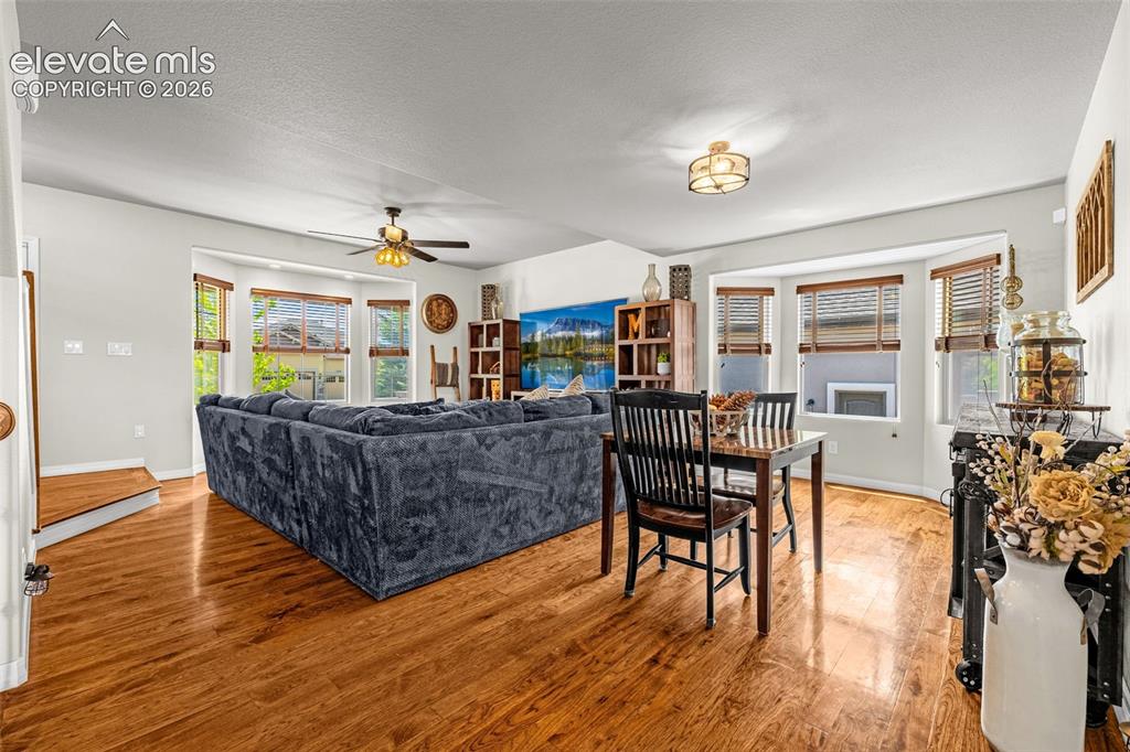 1528 Yellow Tail Drive