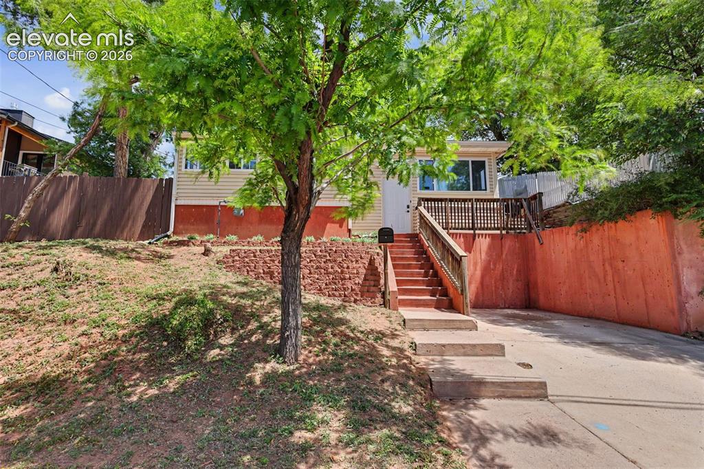 3536 W Pikes Peak Avenue
