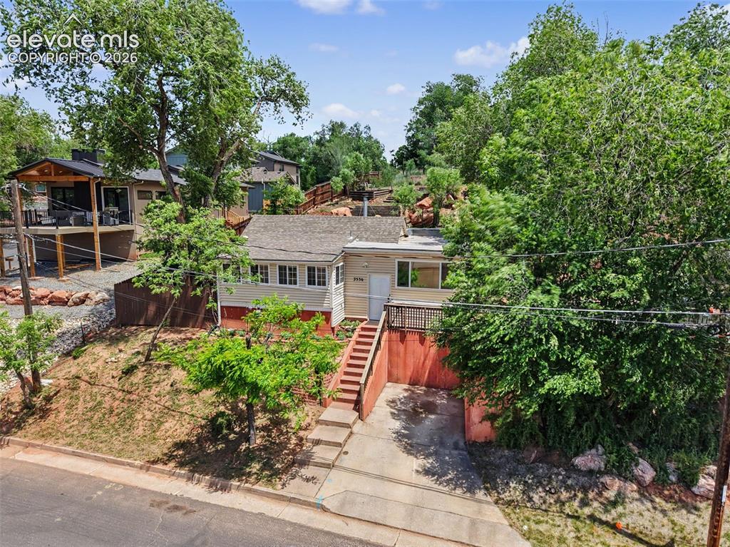 3536 W Pikes Peak Avenue