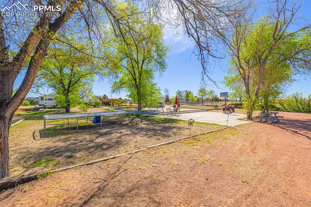 6125 Templeton Gap Road