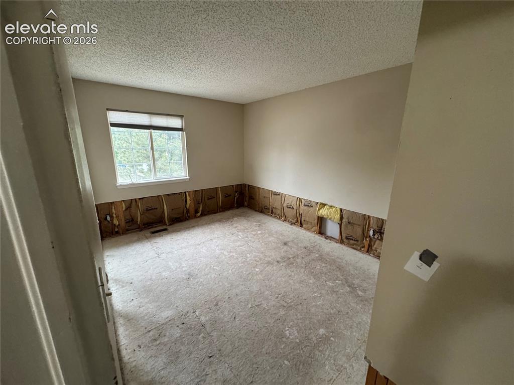 104 Comanche Court