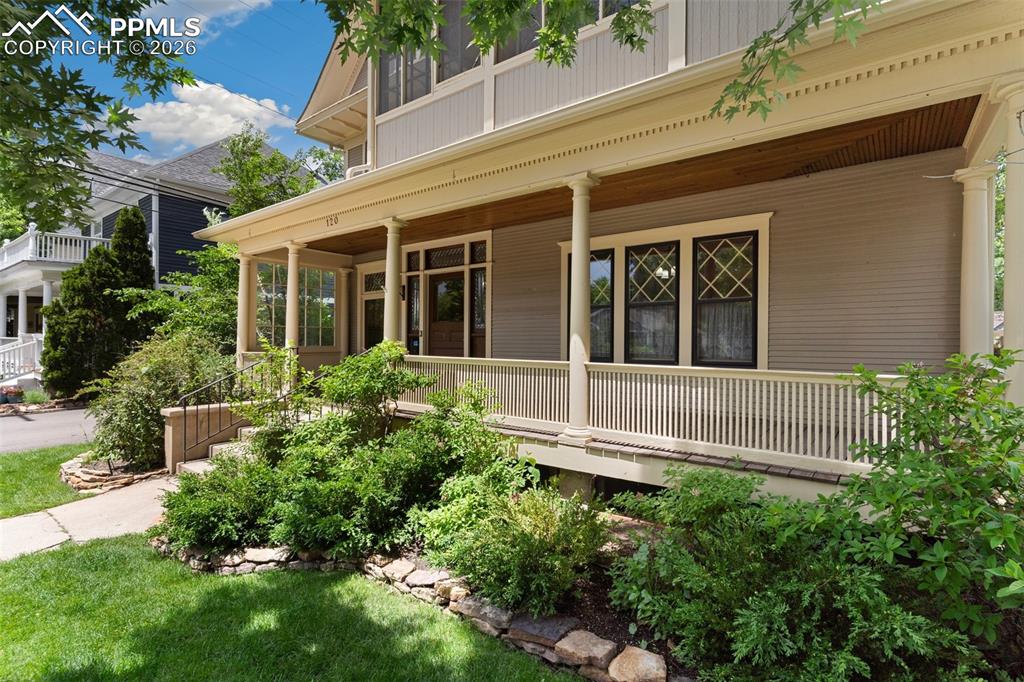 120 E Espanola Street