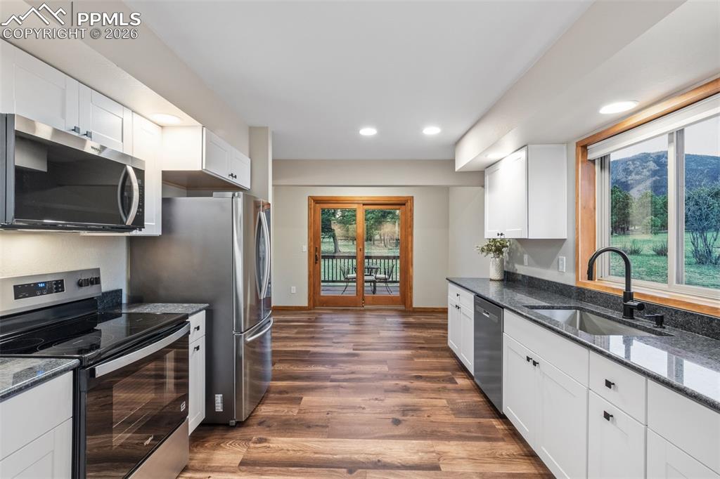 18460 Sunburst Drive