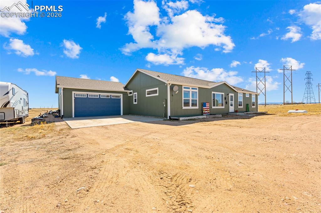 7304 Evening Moon Court