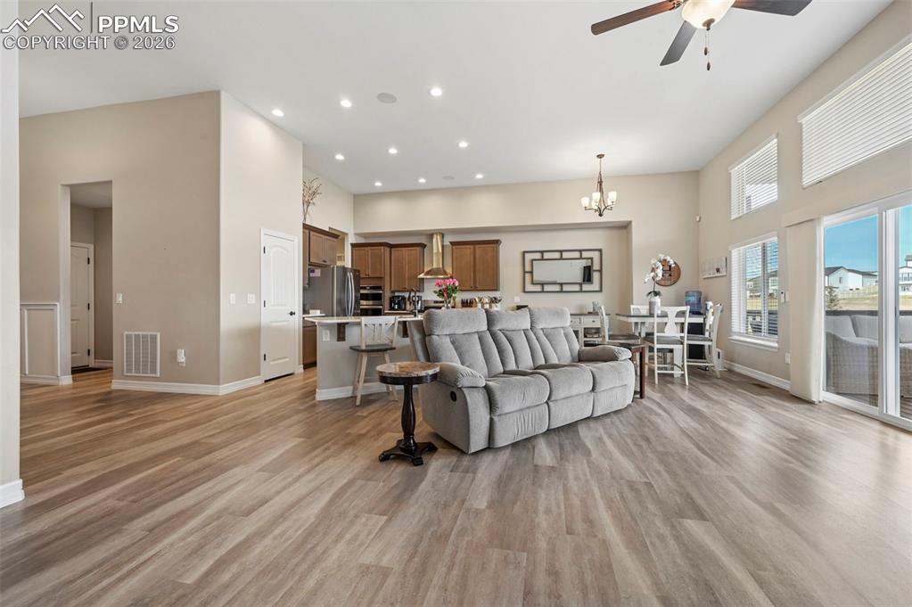 9813 Fairway Glen Drive