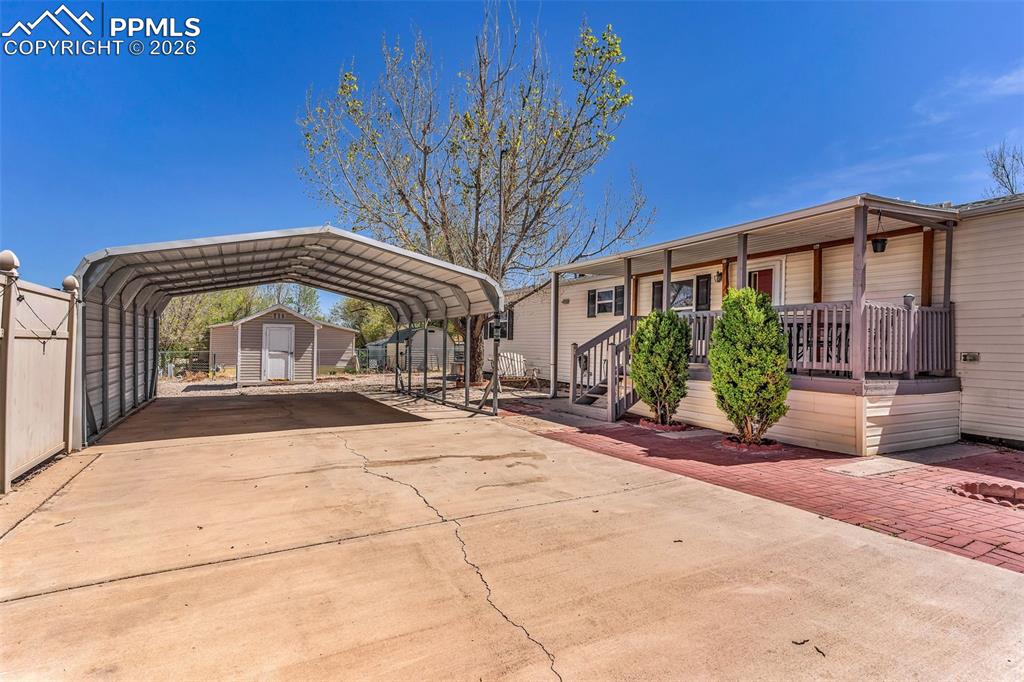 990 S Silt Drive