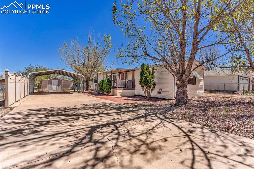 990 S Silt Drive