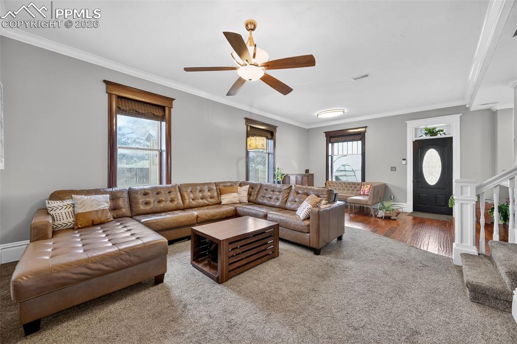 475 S 6th Street