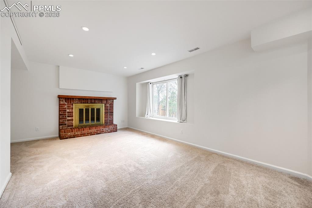 8430 Sweetgum Terrace