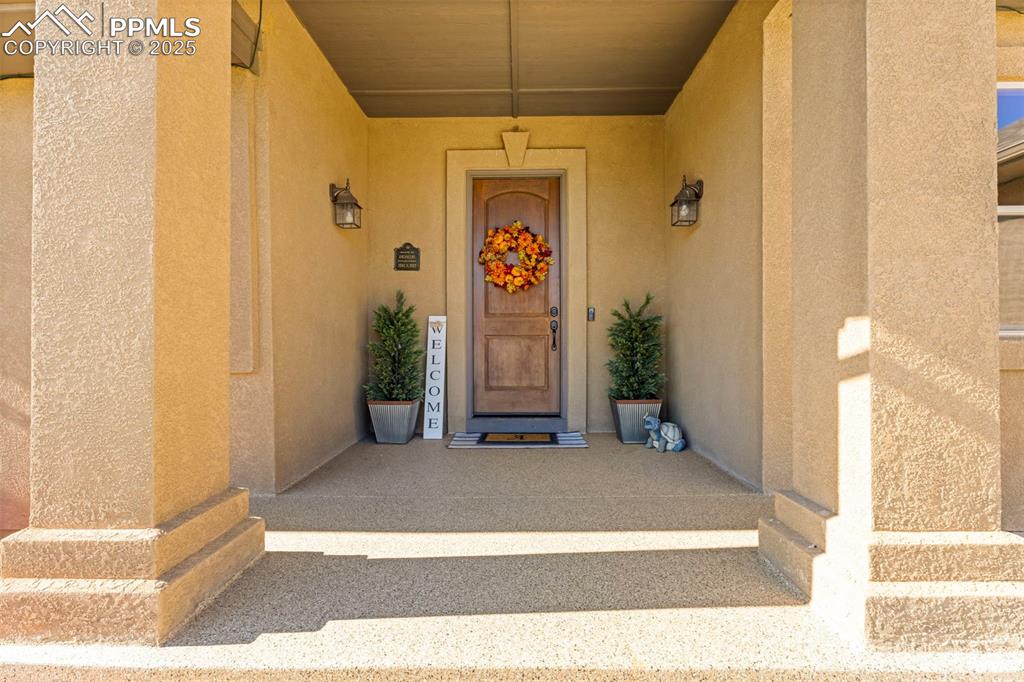 2097 Towhee Court