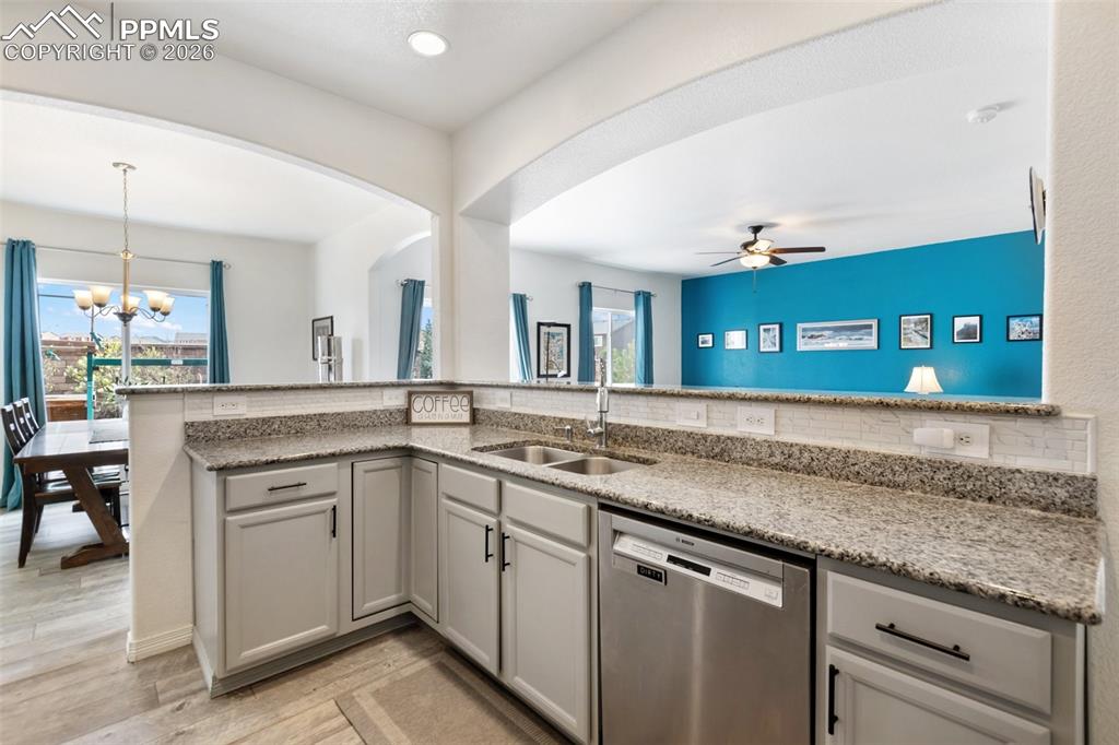 8458 Chasewood Loop