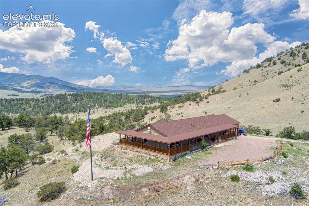 6425 Autumn Creek Drive