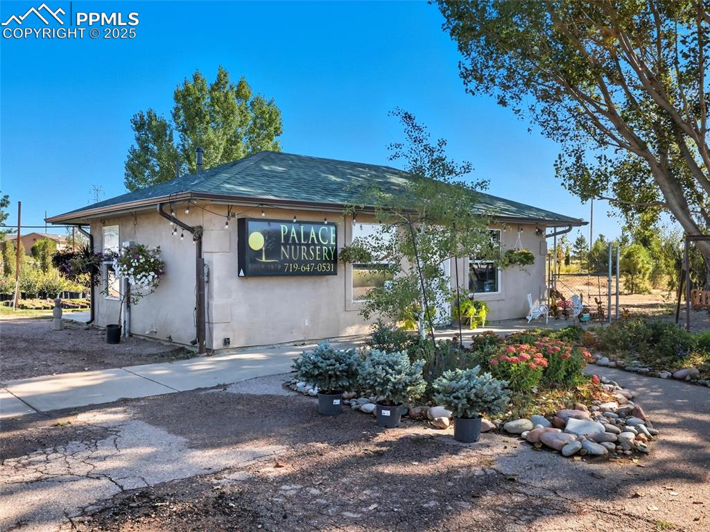 1115 E Holiday Drive
