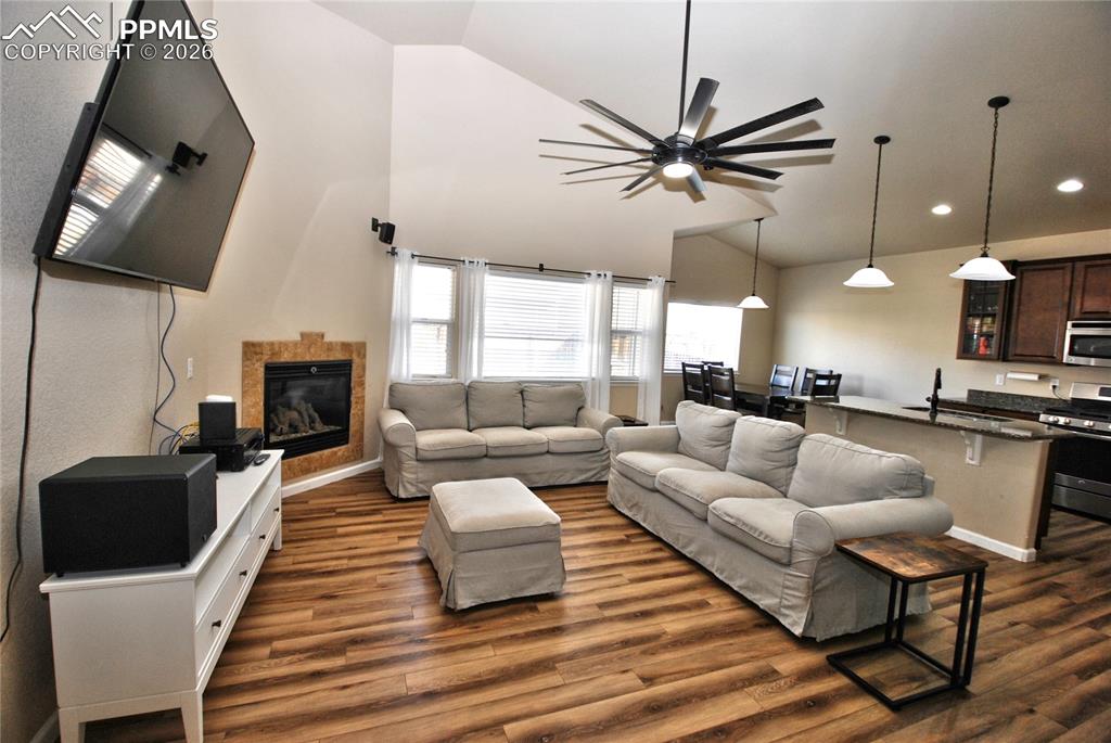 6550 Tranters Creek Way