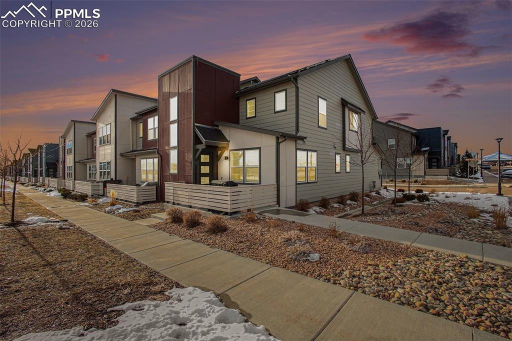 1871 Rose Quartz Heights