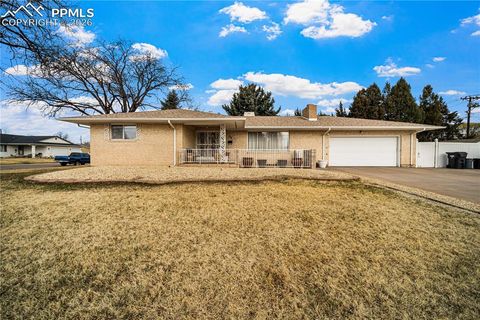 39 Dartmouth Avenue Pueblo CO 81005